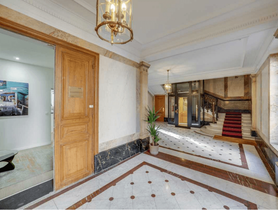 Malesherbes Paris 8e — 2